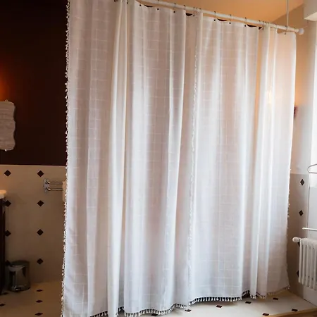 Le Madeleine - - Elegant - Cozy - By Primo *