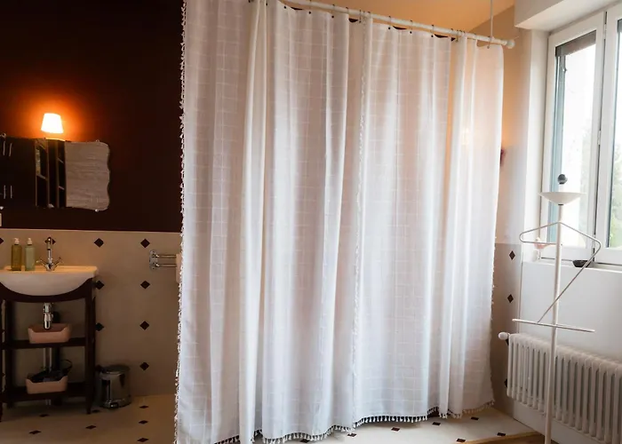 Le Madeleine - - Elegant - Cozy - By Primo *